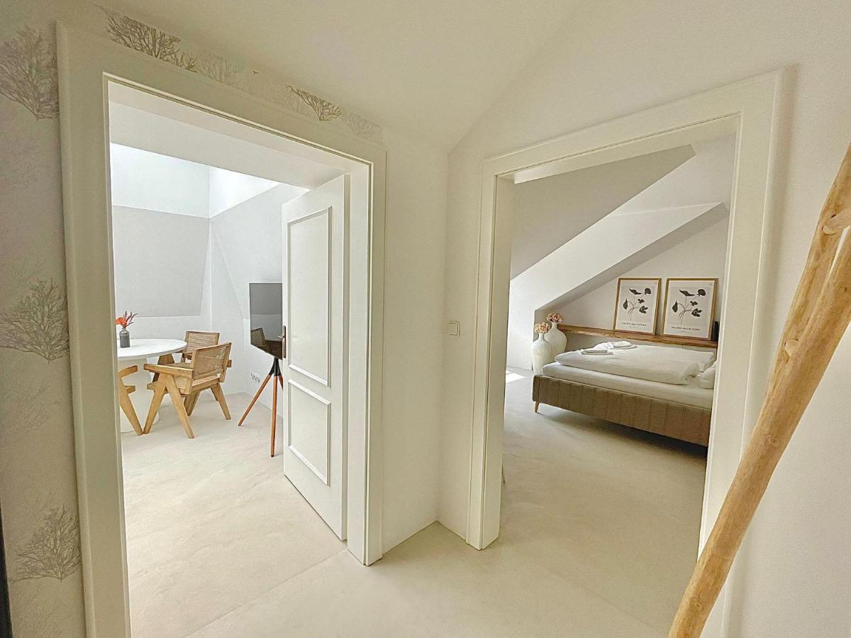 Apartma Linda 1880 Karlovy Vary Luaran gambar